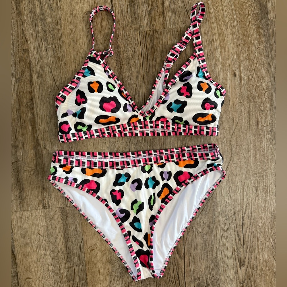 Cupshe • Multicolored Leopard Print Bikini - Picture 3 of 8